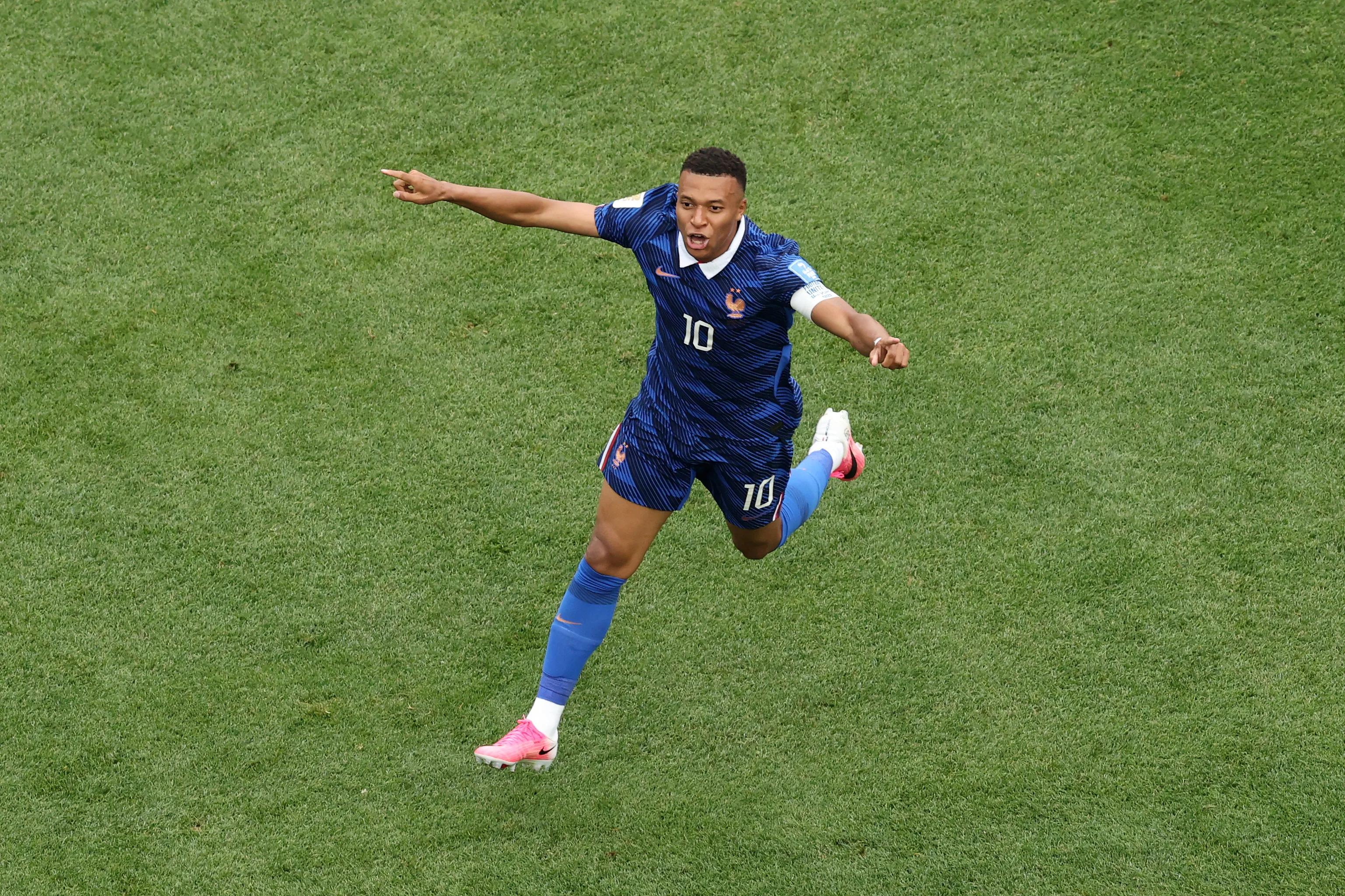 Mbappe: I want to make history with France